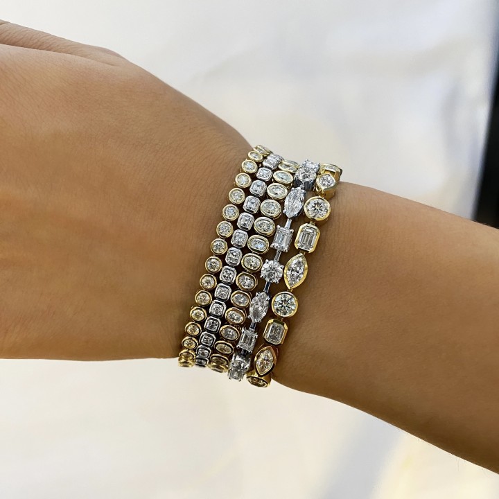 10.42 carat Multi Shape Bezel Tennis Bracelet closed