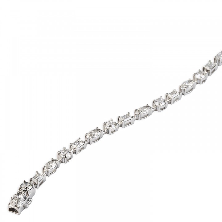 7.68 carat Multi Shape Prong Set Tennis Bracelet closed