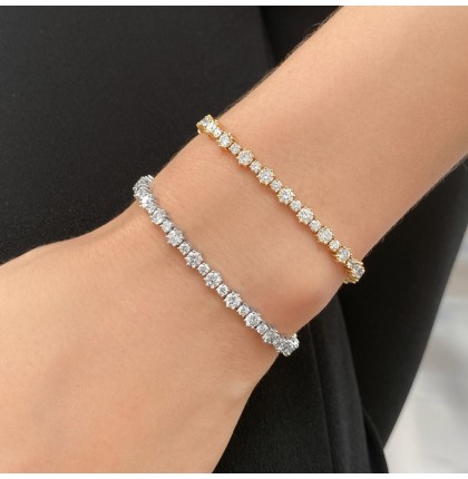 5.7 carat Alternating Size Lab Diamond Tennis Bracelet wg