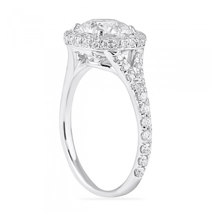 1.40 Carat Round Diamond Platinum Engagement Ring flat