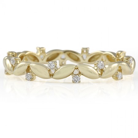 Diamond Studded Vine Design Wedding Band yg