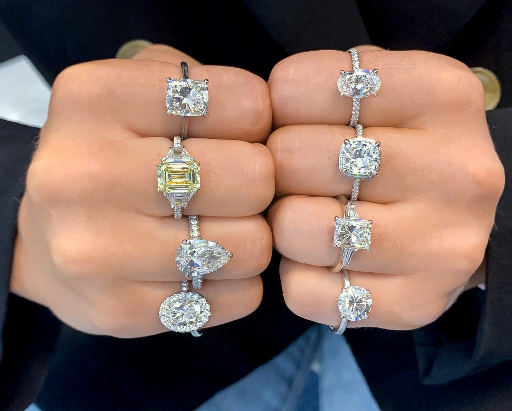Vera Wang WISH Diamond Engagement Ring 3 ct tw Pear-shaped/Round 14K White  Gold | Jared